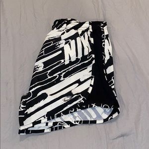 Tempo Running Nike Shorts